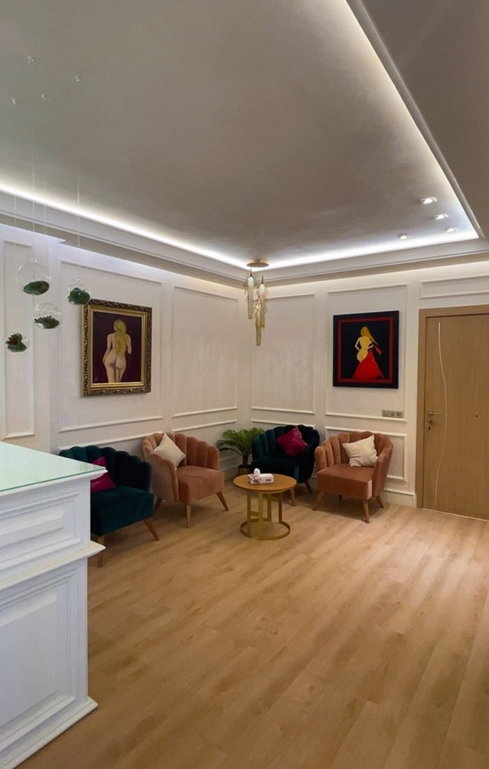 {"eId":"703898471388870","CameraPosition":1}